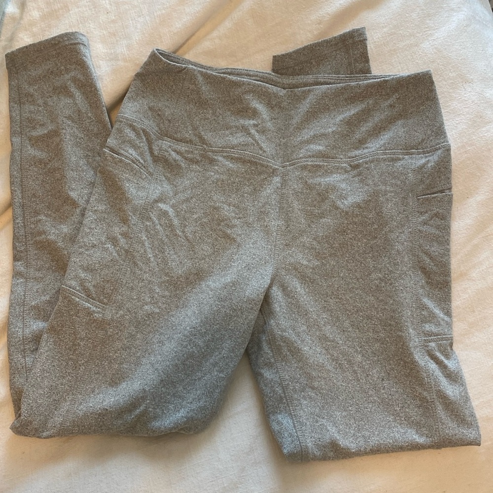 Gray Leggings with pockets